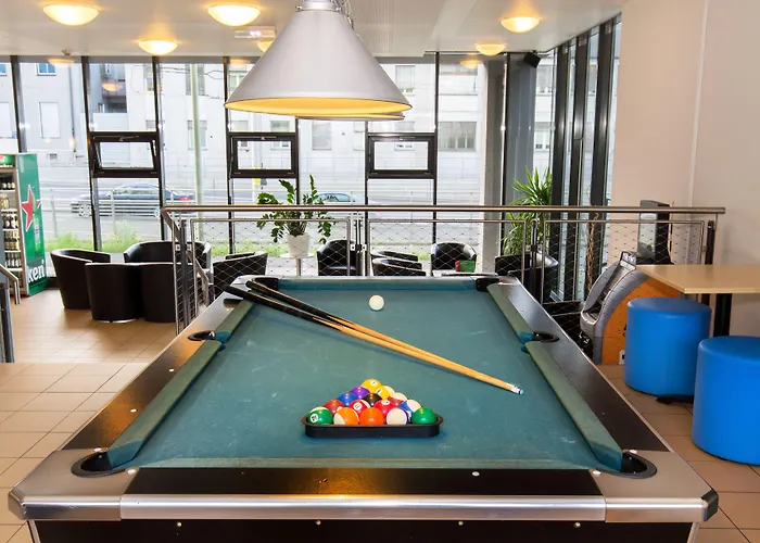 إيه&أوه غراز هاوبتباهنهوف