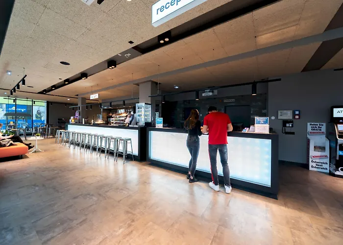 إيه&أوه غراز هاوبتباهنهوف 2* غراتس