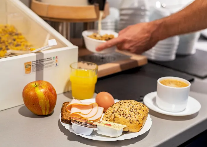 إيه&أوه غراز هاوبتباهنهوف 2* غراتس