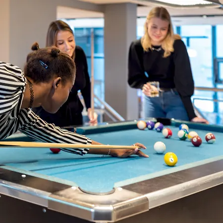 A&o Hauptbahnhof 2* גראץ