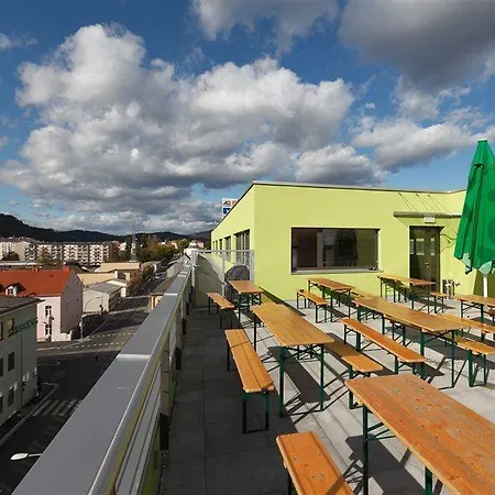 A&o Hauptbahnhof גראץ