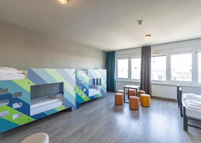 فندق إيه&أوه غراز هاوبتباهنهوف 2*